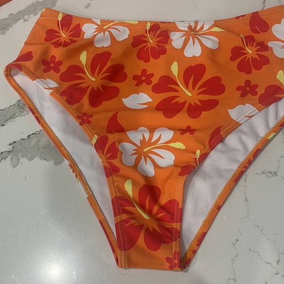 Beautiful Swim suit 2 piece High Waist Pin Up Style M - Picture 3 of 8